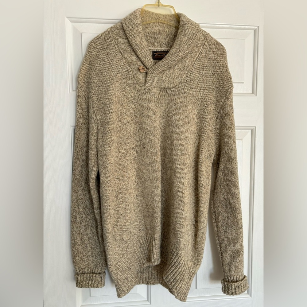 Vintage men’s Eddie Bauer fisherman’s sweater XL in gorgeous natural cream color
